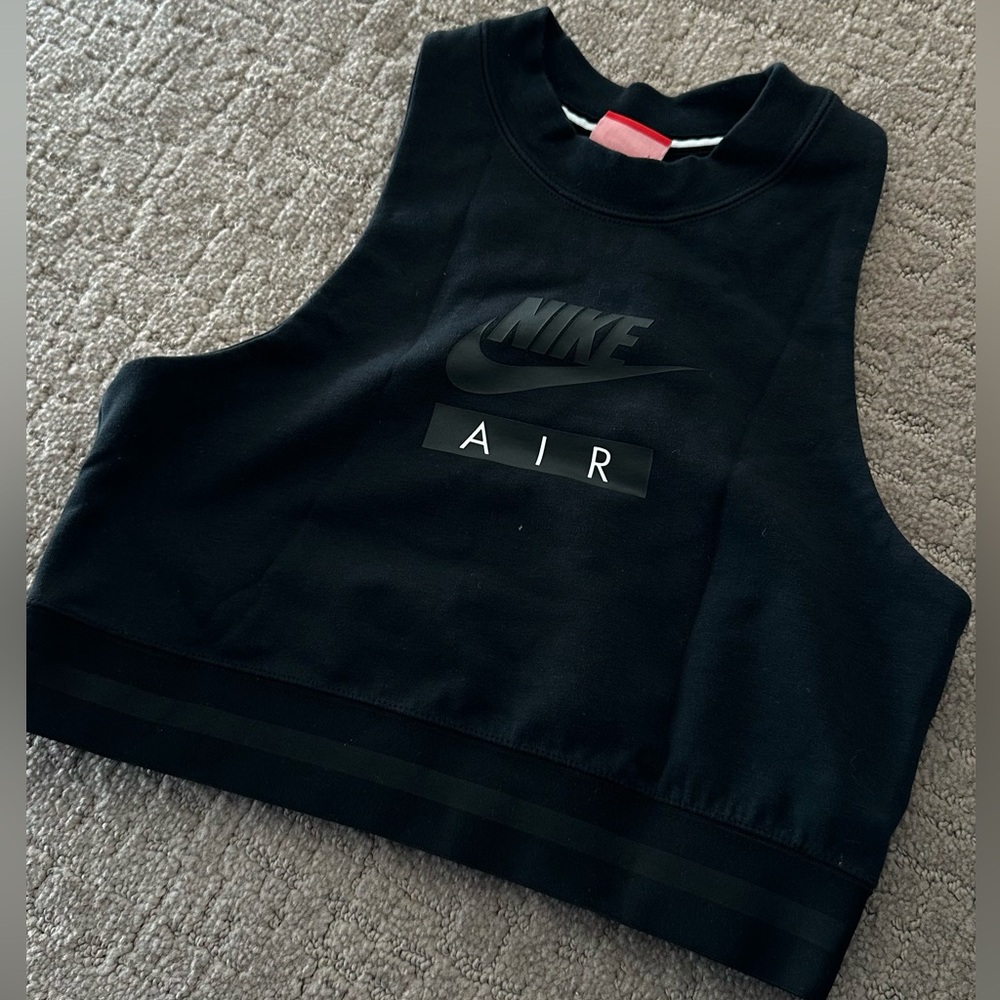 Nike Air cropped tank. Nwot
